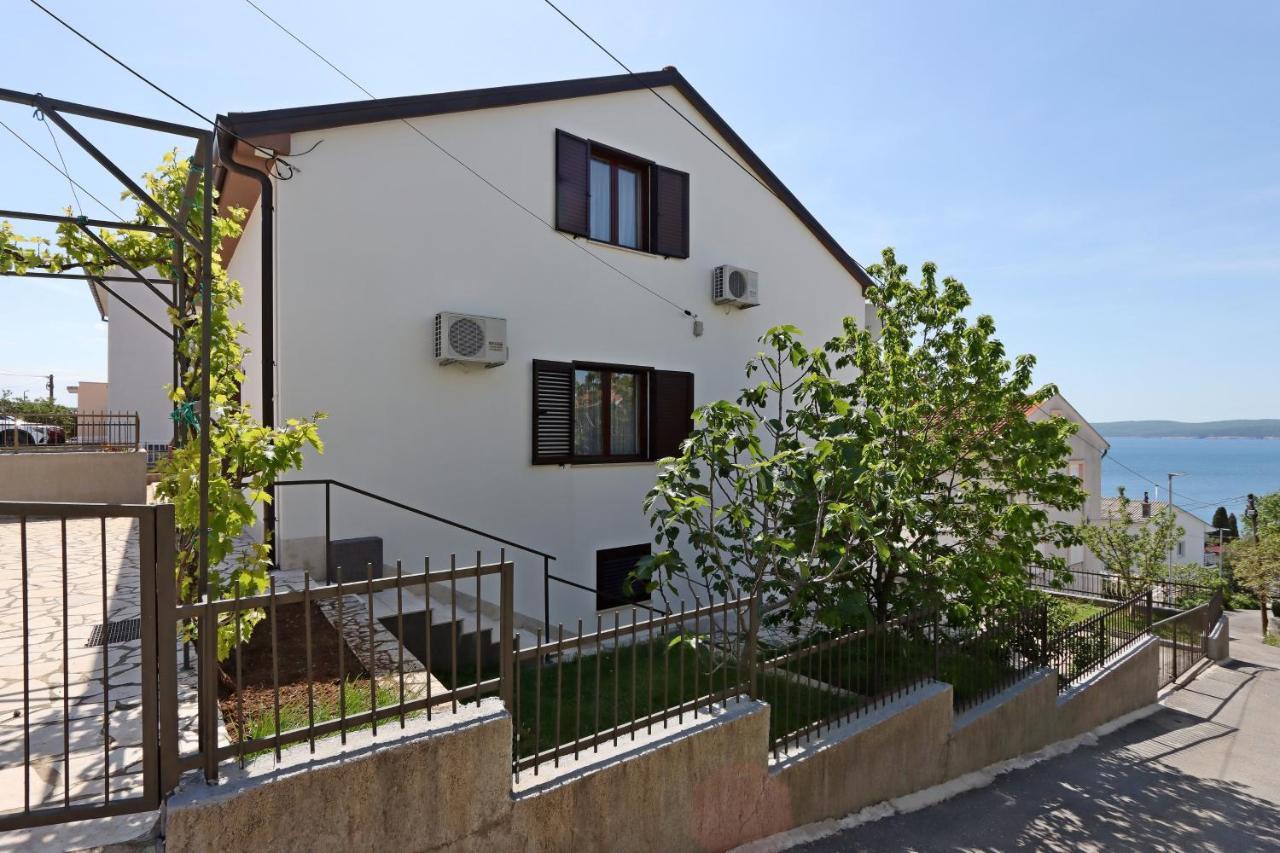 Apartments And Rooms With Parking Space Selce, Crikvenica - 2362 Extérieur photo